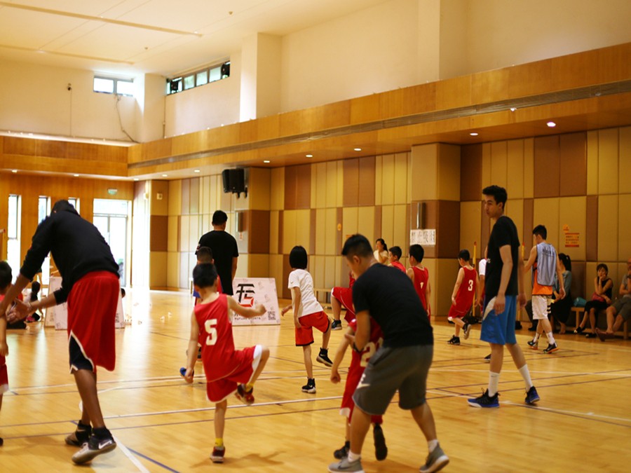 成都未来体育篮球培训学校